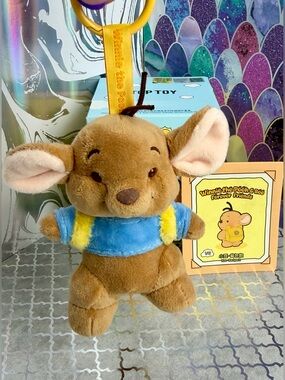 “Backpack Roo” 🍯 Winnie the Pooh Roo Forever Friends Bag Charm Plush Blind Box